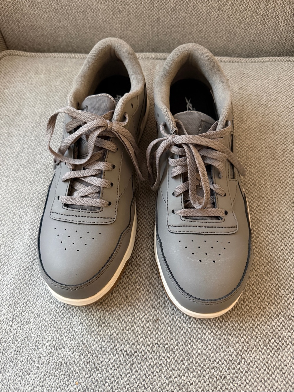 Reebok Men's Low-Top Sneakers in Gray